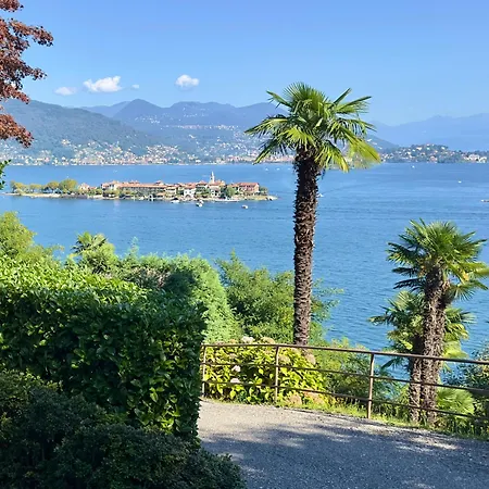 - Bilocale 2 - Vistabellaborromeoflat Vista Isola Bella Ed Isola Pescatore, Giardino, Spiaggia, Posto Auto Privati A Stresa